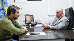 Gerardo Merino, Gustavo Sastre, política