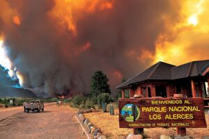 gobierno de los fernandez, mapuches, regalo a los amigos, toma de tierras