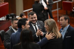 despilfarro, legislatura, viaticos escandalosos