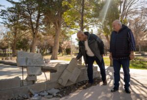 comodoro, Plazas, vandalismo