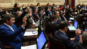 senadores
