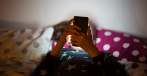 Australia, niños, redes