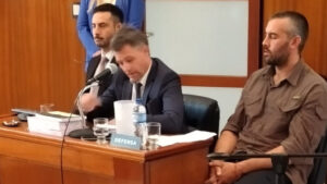 La Regina, Masacre, pingüinos