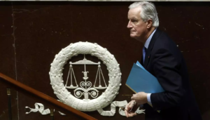 Barnier, francia, Macrón