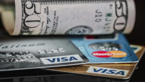 dólar, Impuesto PAIS