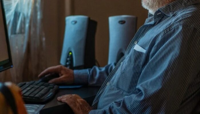 Córdoba, jubilado, piornografia infantil