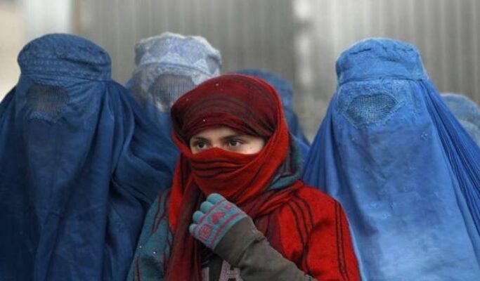 Afganistán, mujeres, talibanes