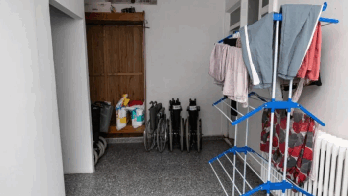 adultos mayores, barrio Pietrobelli, geriátrico