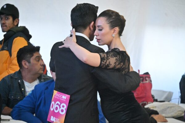 Madryn, Tango