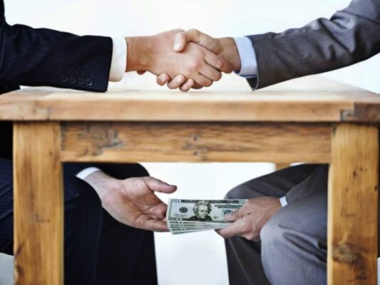 beneficios, corrupcion, crimen