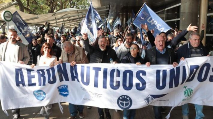 aeropuertos, Asambleas, ate