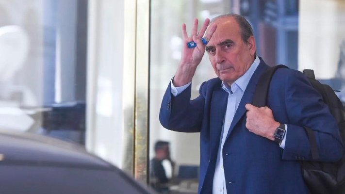 Guillermo Francos, Manuel Adorni, renuncia