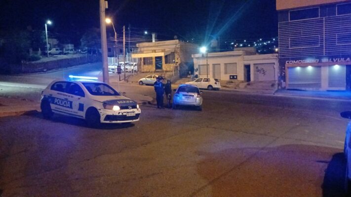 armado, auto robado, comodoro, Seccional Cuarta